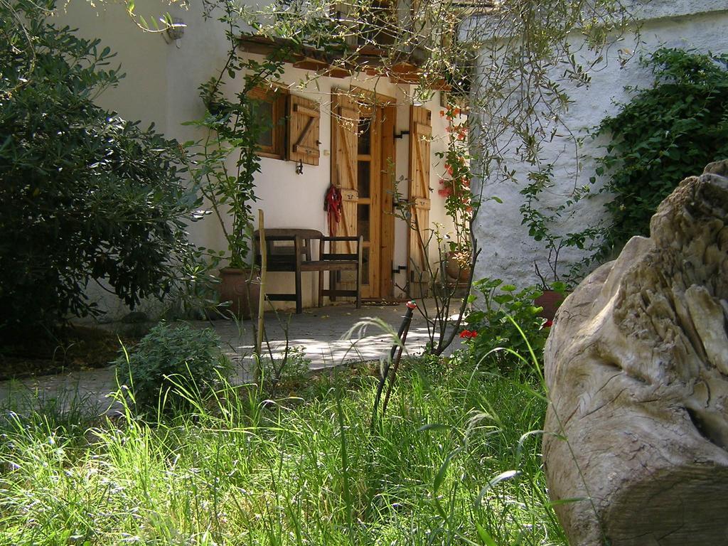 Studios Kyparissi & Spa Tirós 외부 사진